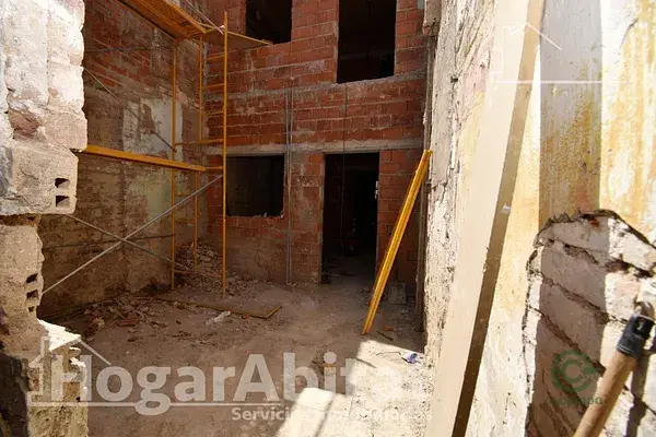 Casa para reformar en Vila real 150m2