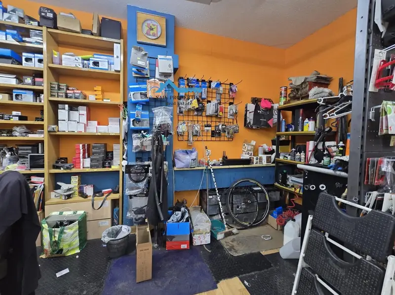 Venta Local Comercial Pueblo Levante Benidorm