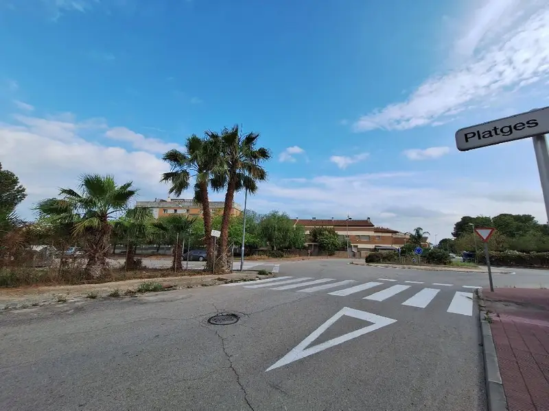 Venta Solar El Romani El Vendrell 793m2 Cerca de la Playa