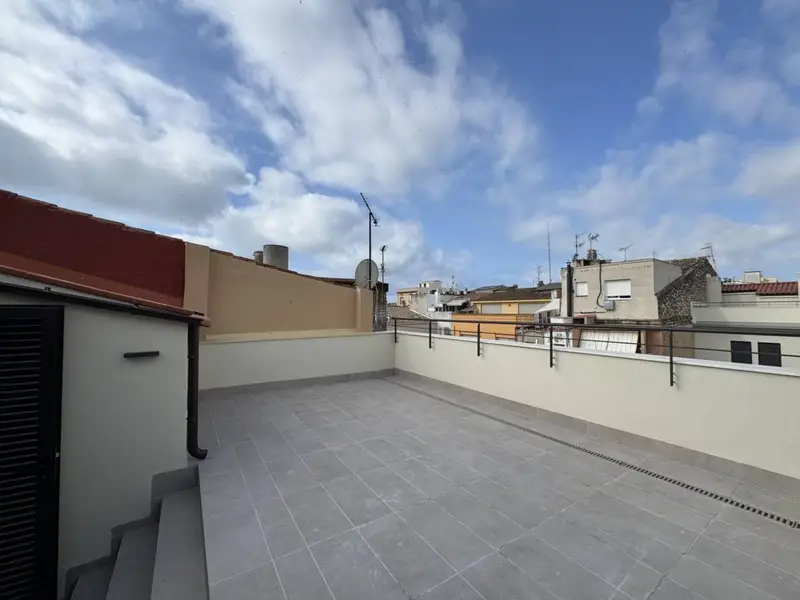 Piso en Alquiler Vilanova i la Geltrú 84m² 3 habitaciones 2 baños