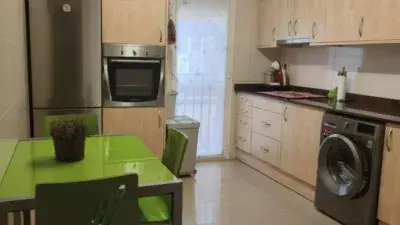 Piso en venta Bell-Lloc d Urgell 88m2 terraza parking trastero