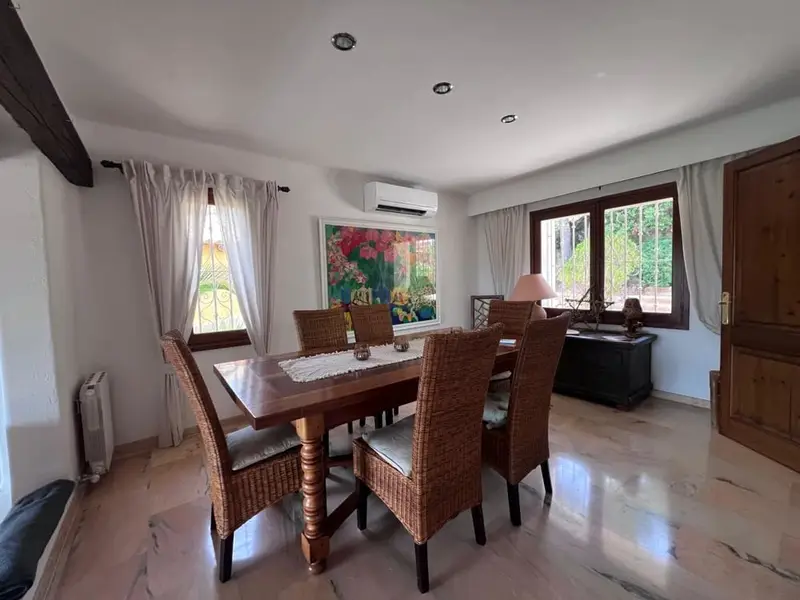 Villa en Venta Bendinat Mallorca Campo de Golf Vistas al Mar