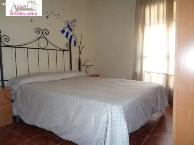 Alquiler Piso 2 Dormitorios Baena Centro