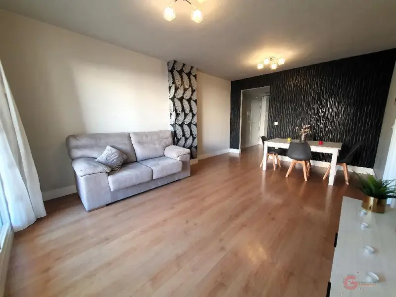 Venta Piso con Garaje en Motril 3 Dormitorios 2 Baños