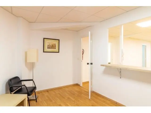 Alquiler Entresuelo 107m2 400 Euros