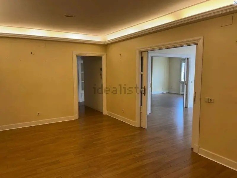 Venta Piso 360m2 5 dormitorios Cuatro Caminos Madrid