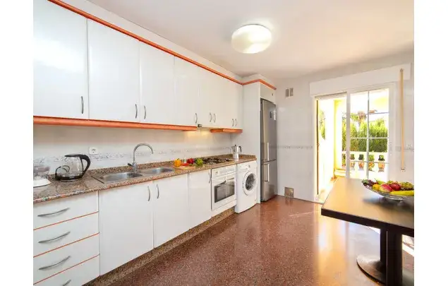 Alquiler Chalet 6 Dormitorios 800m2 Calpe