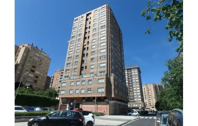 Alquiler Apartamento 3 Dormitorios 104m2 Pamplona Iturrama