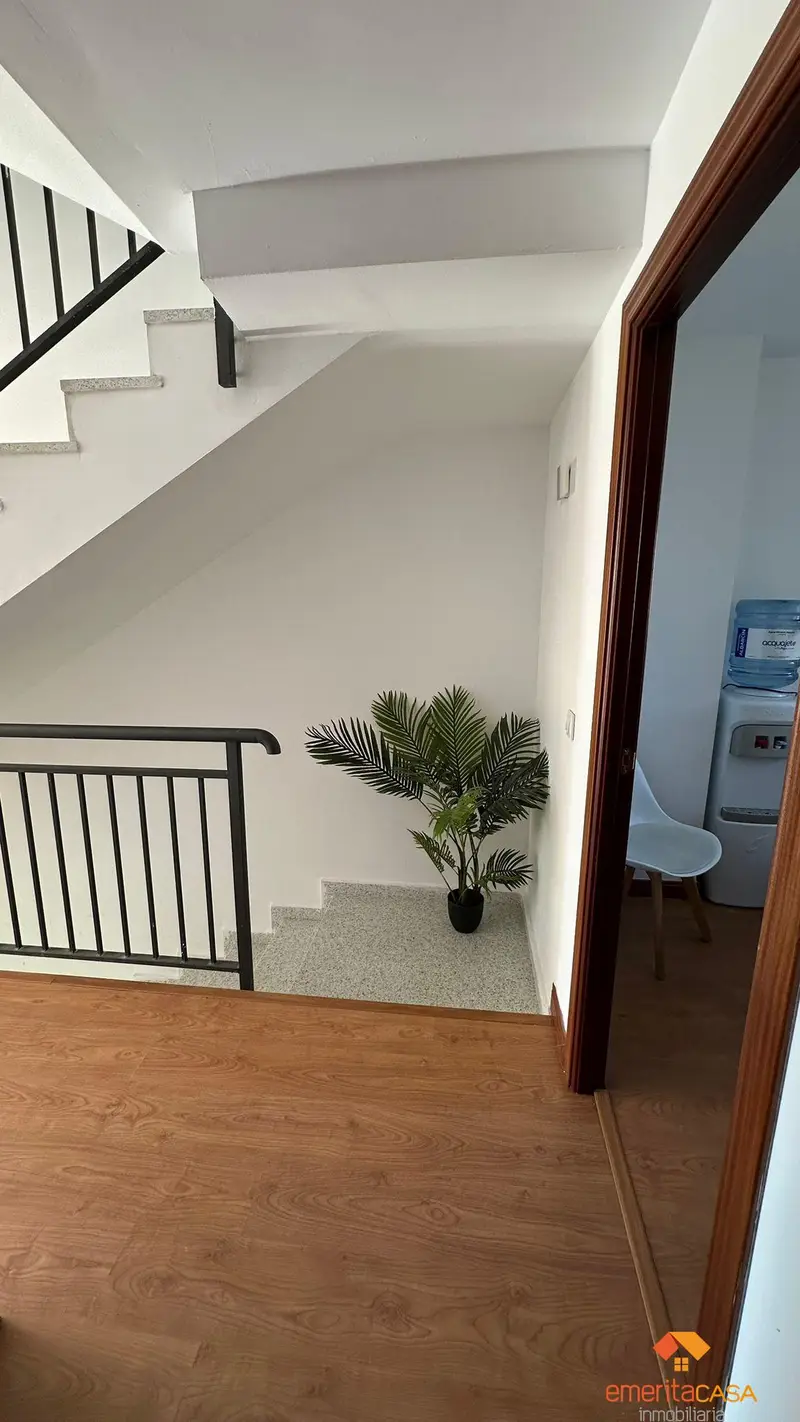 Venta Adosado 4 Dorm 2 Baños Mérida La Heredad