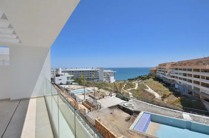 Atico 2 Dormitorios Higueron Fuengirola Vistas al Mar