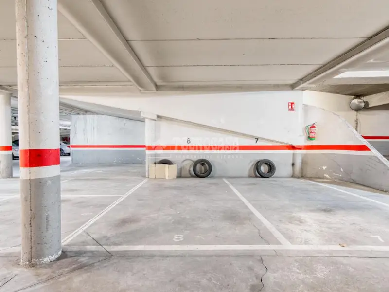 Box/plaza de garaje en venta en Parquesol - Paseo Zorrilla - Centro