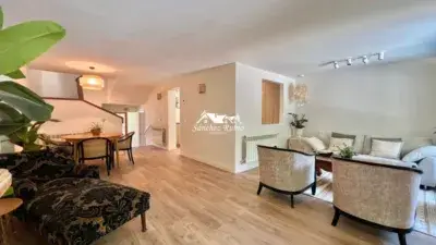 Chalet Adosado Reformado en Hoyo de Manzanares