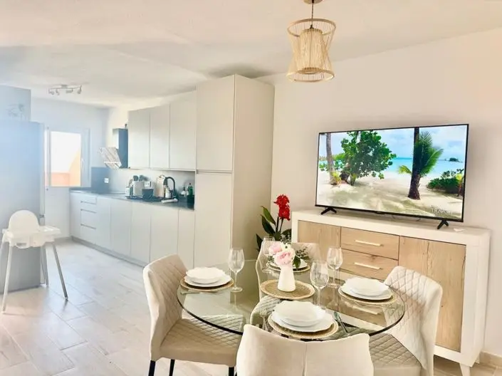 Apartamento en Calahonda Beach 2 Dormitorios 2 Baños Reformado
