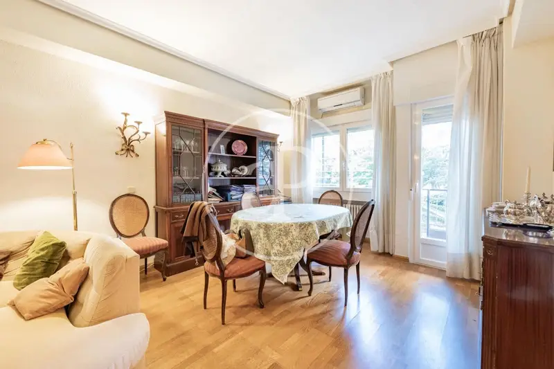 Apartamento en venta en Madrid: 144m², 4 habitaciones, terraza y vistas
