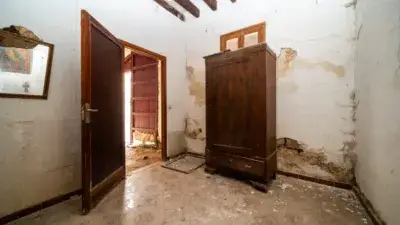 Casa en venta para reformar en Sa Pobla con jardin