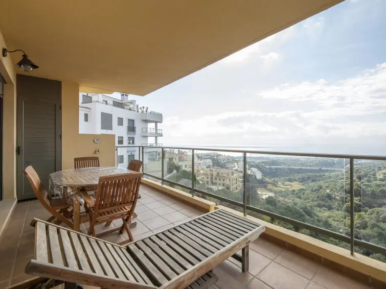 Apartamento 2 Dormitorios Calahonda Vistas al Mar Piscina