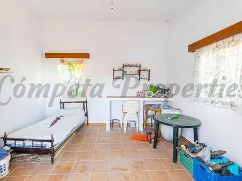 Casa de Campo en Frigiliana para Reformar