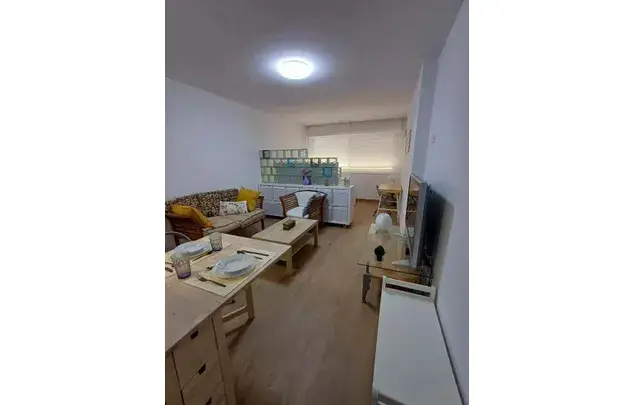 Apartamento Amueblado Cerca Universidades y Metro
