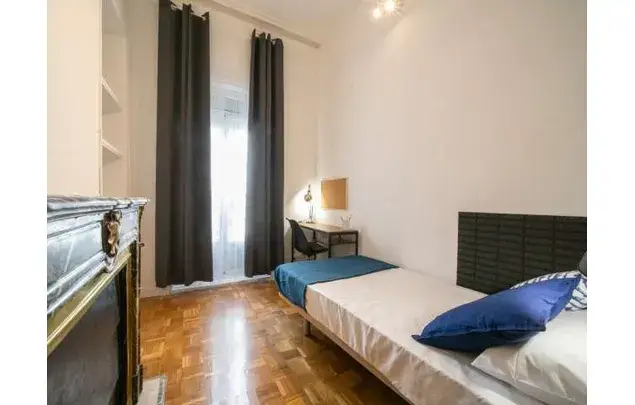 Apartamento 11 Habitaciones Madrid Centro - Ideal para Estudiantes y Profesionales