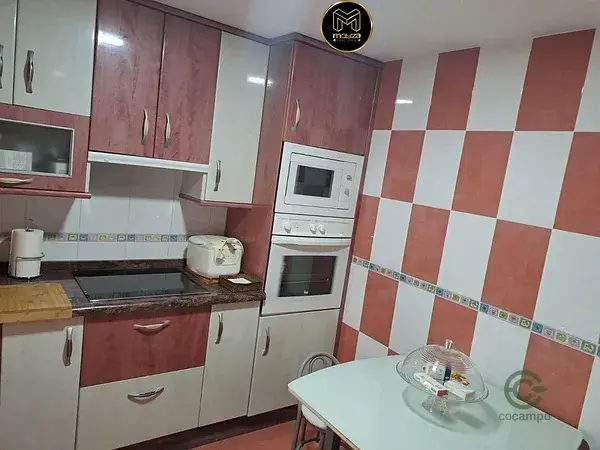 Casa reformada 3 plantas  Jacuzzi Terraza 30m2