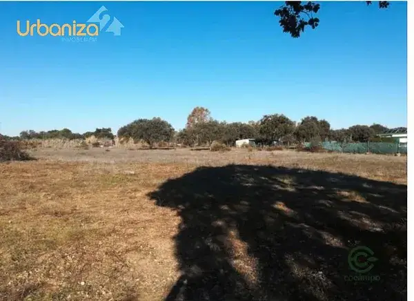 Finca Urbanizable 10074m2 Badajoz Ctra Caceres