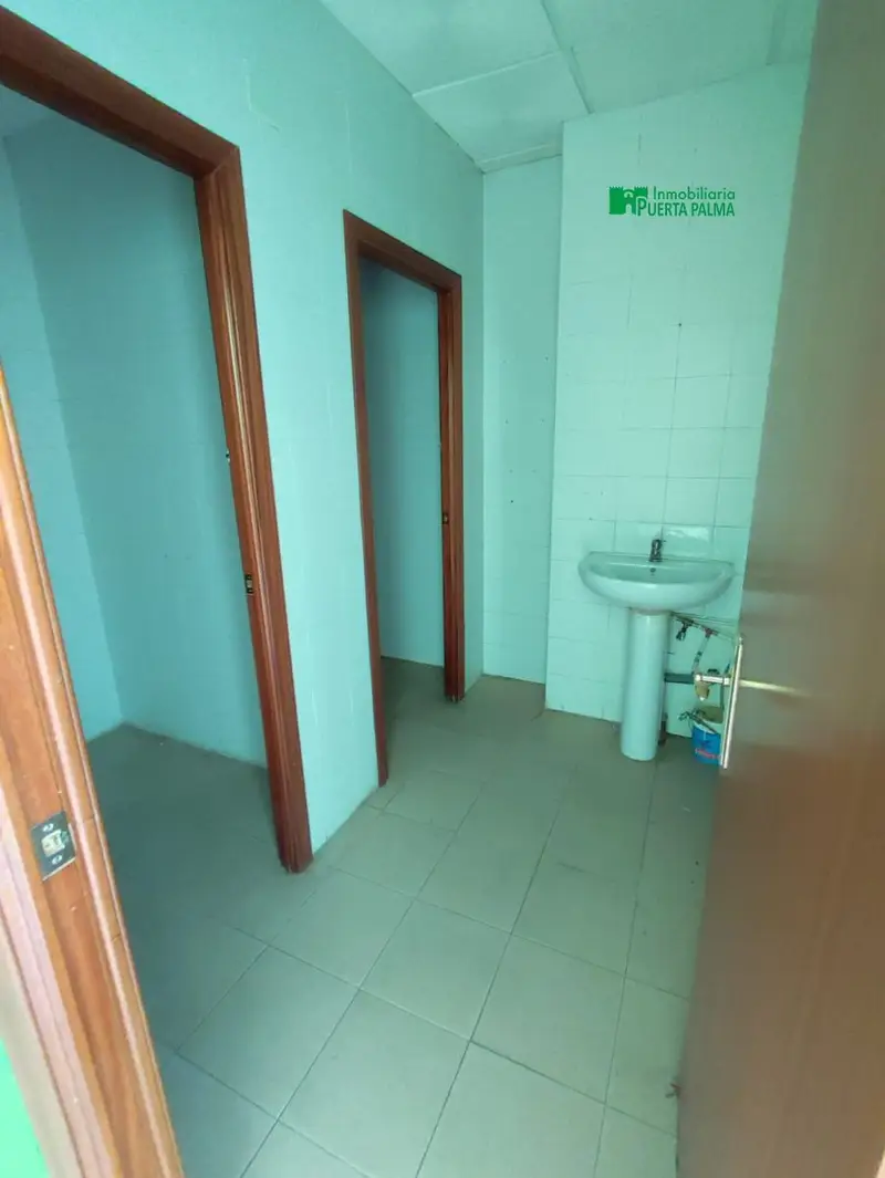 Venta Local Comercial Barriada Llera Badajoz