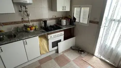 Chalet en Venta Linares 7 Dormitorios Cerca Instituto Huarte