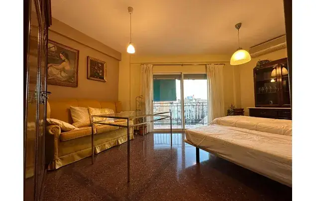 Habitación 105m² Granada Estancia Media Larga