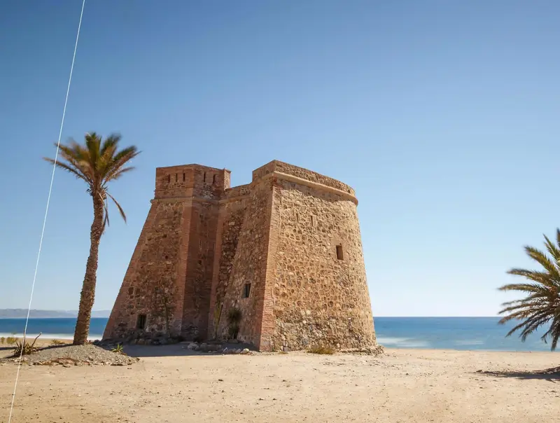 Apartamentos en Macenas Almeria Frente al Mar Obra Nueva