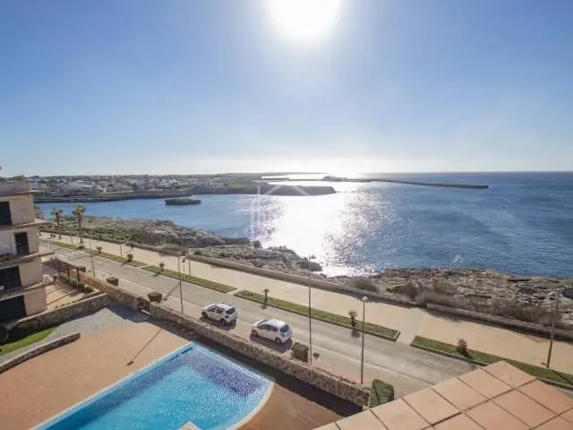 Atico en Primera Linea de Mar en Ciutadella