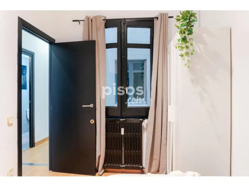 Habitacion en Alquiler Sant Gervasi Galvany - Amueblada con Limpieza y Servicios Incluidos