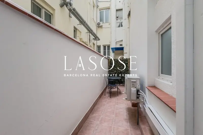 Apartamento 110m² con Terraza en Dreta del Eixample