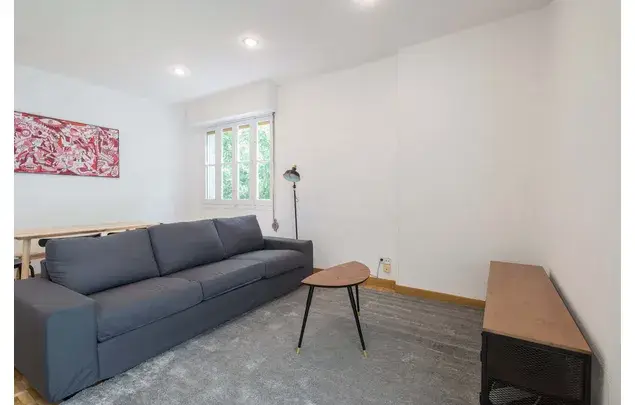 Habitaci
ón 116m
² Madrid Alquiler 3-18 Meses