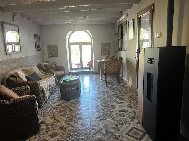 Casa Reformada en Cariatiz Sorbas con Terreno y Jacuzzi