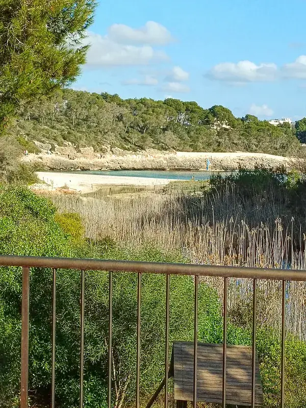Villa en Mallorca cerca de Santanyi con vistas al mar