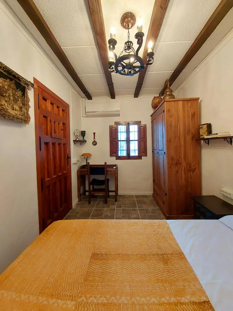 Casa de 4 Dormitorios en Sagunto Alquiler a Corto y Largo Plazo