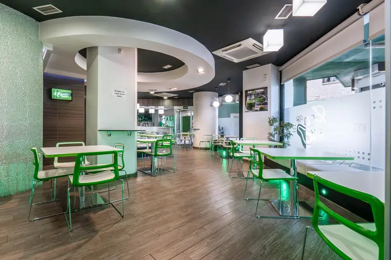 Venta Restaurante Cafetería Granada Centro Equipado Clientela Fiel