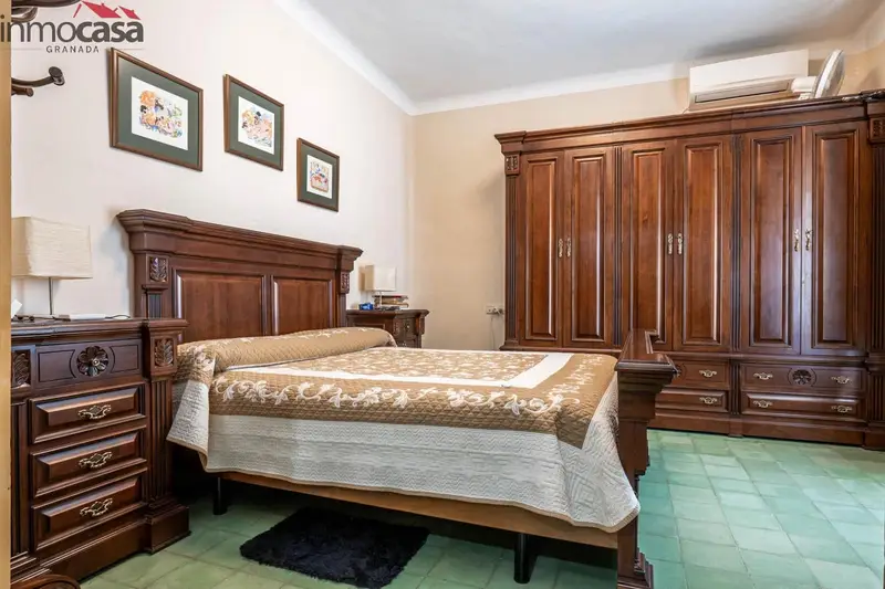 Chalet en venta en Valderrubio, Granada
