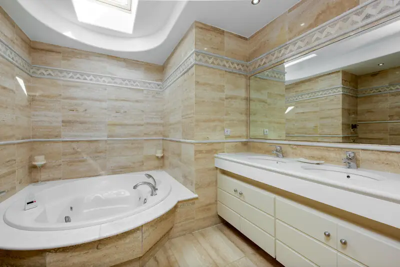 Atico Duplex 3 Dormitorios Lujo Marbella Vistas Mar