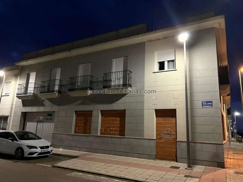 Local Comercial en Venta Talavera la Real 250m2