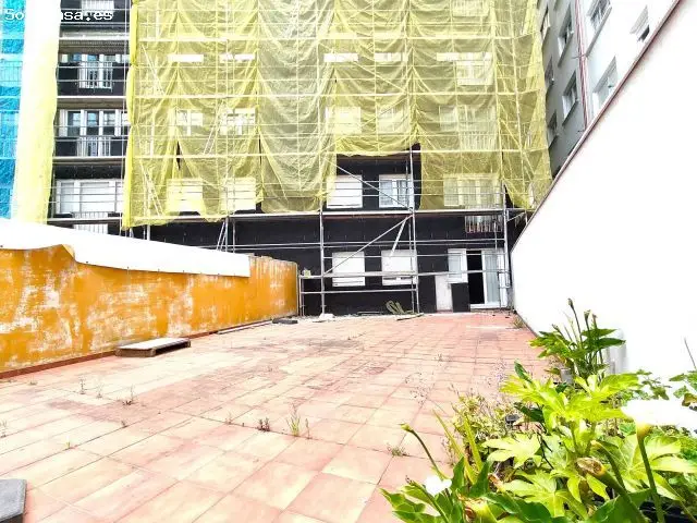 Piso con Terraza 100m2 Plaza Roja 3 Habitaciones