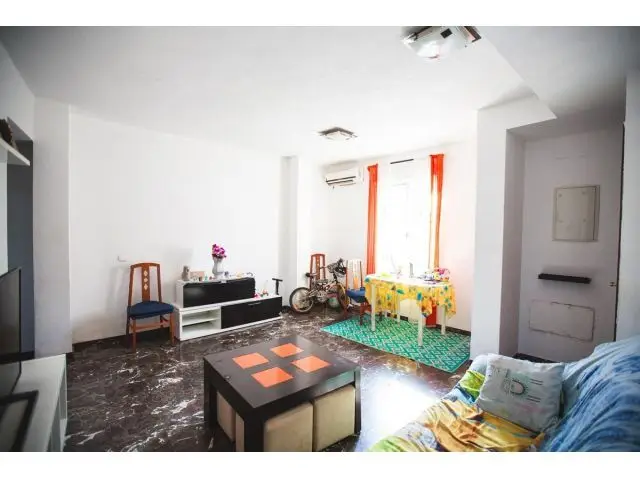 Duplex En Almodovar Del Rio Con Piscina Comunitaria