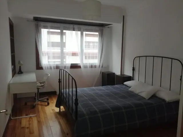 Habitacion Alquiler Etxebarri Cerca Metro Tren UPV