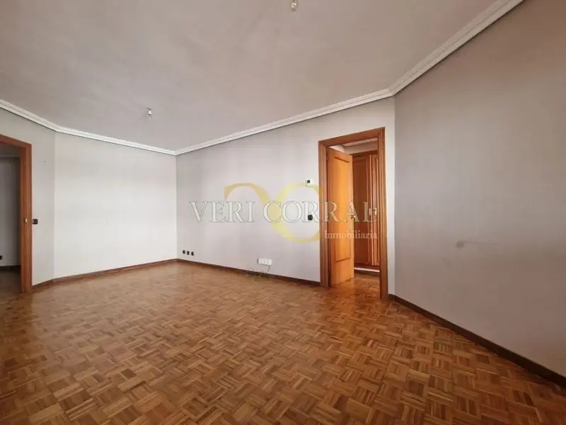 Piso en Venta en Llanes Asturias Mas de 100m2
