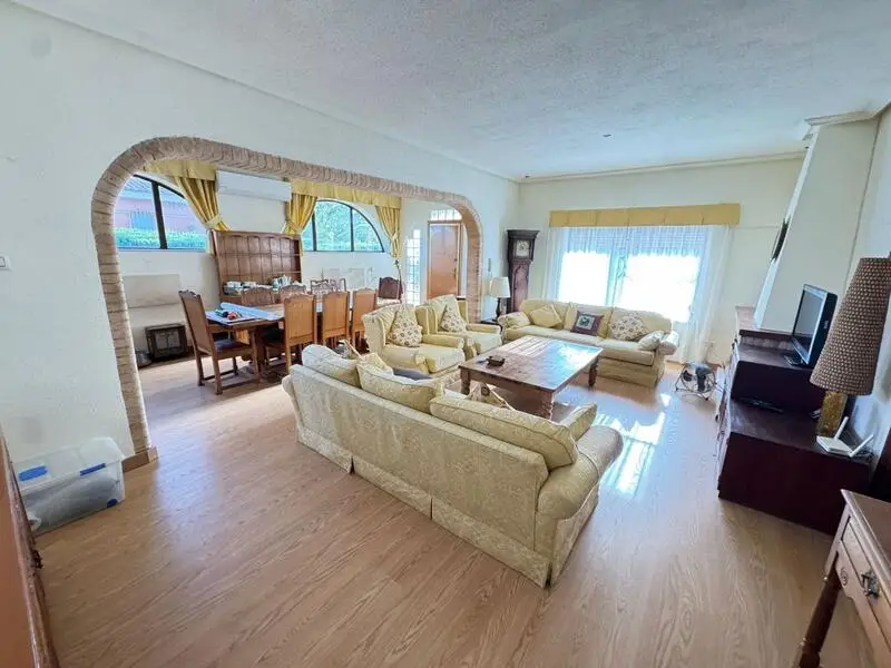 Villa en Cabo Roig 3 Dormitorios 2 Baños Piscina Privada