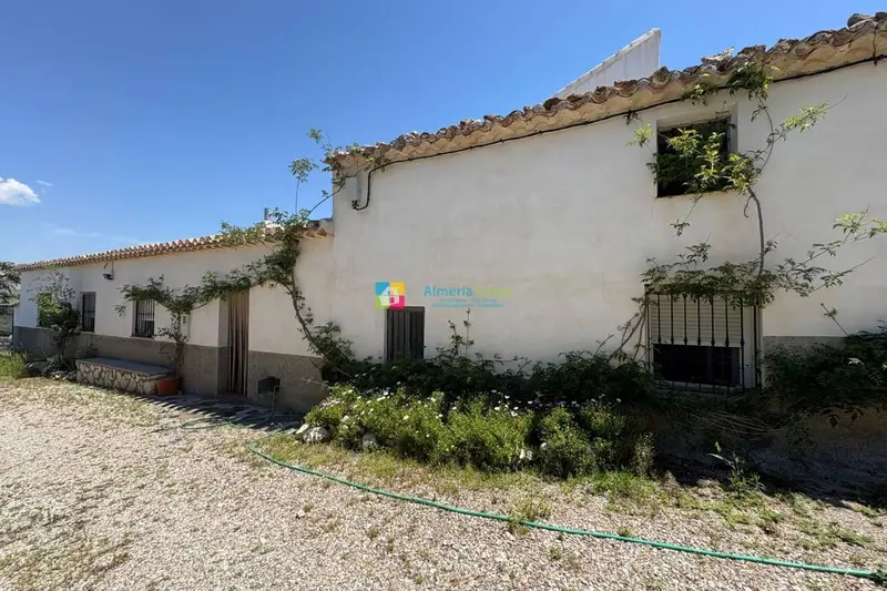 Casa Rural con 4 Dormitorios Velez Rubio Almeria