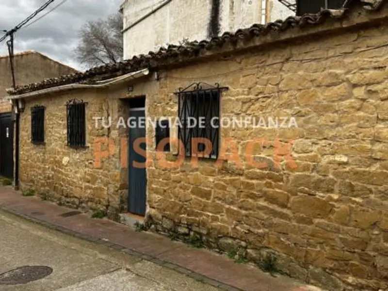 venta Chalet en Santacara, Navarra (42511885037.173300)- Globaliza