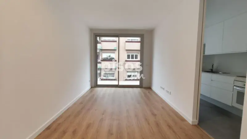 Piso en alquiler en Poble Nou