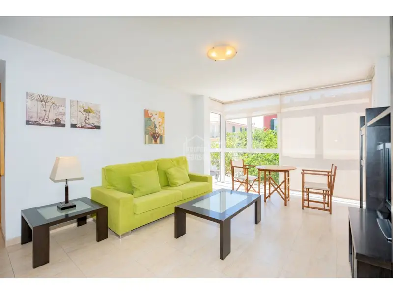 Apartamento Planta Baja con Cochera en Es Castell