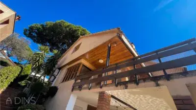 Casa en venta en Carrer de Josep Carner, 20